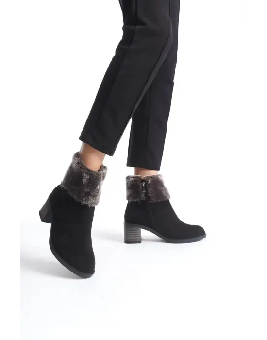 Omarı Kadın Kürk Detaylı Taban Topuklu Süet Bot