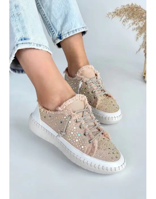 Omarı Bağcıklı Bej Kot Spor Ayakkabı