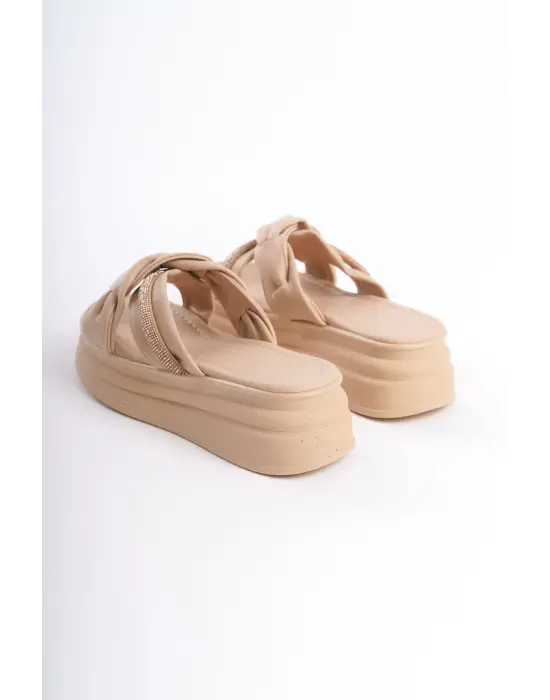 Omarı Rahat ve Şık Taşlı Düz Topuklu Tabaan Bayan Terlik