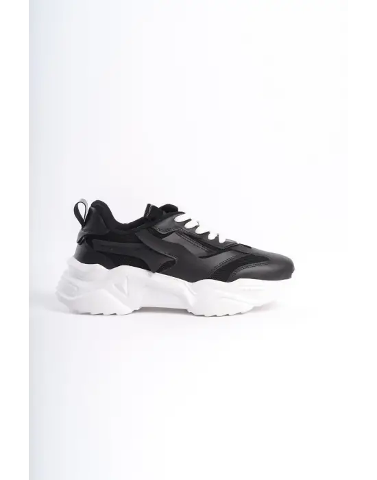 Omarı Rahat Tabanlı Siyah Bayan Spor Ayakkabı