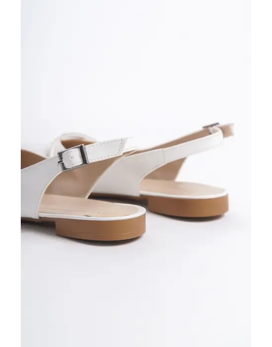 Omarı Rahat Tabaan Taş Detaylı Bayan Babet Ayakkabı - Beyaz