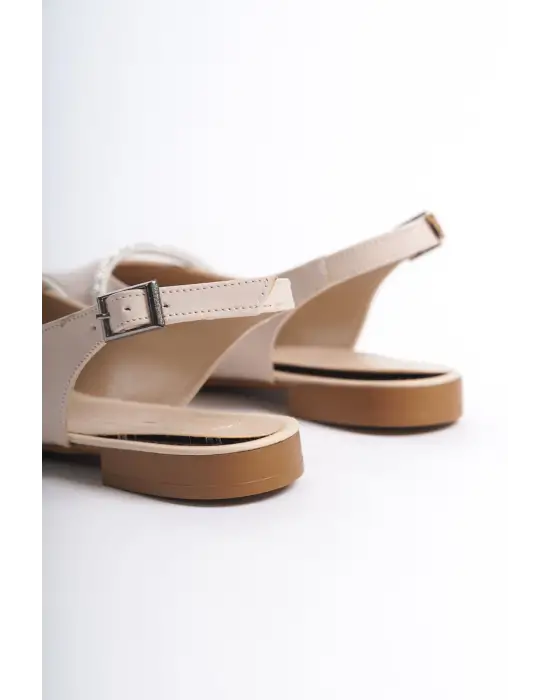 Omarı Rahat Tabaan Taş Detaylı Bayan Babet Ayakkabı - Krem