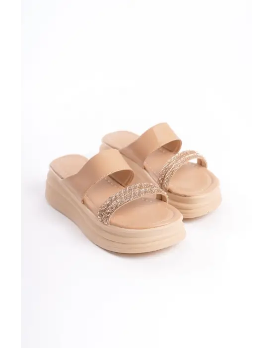 Omarı Rahat ve Şık Tabaan Bayan Terlik