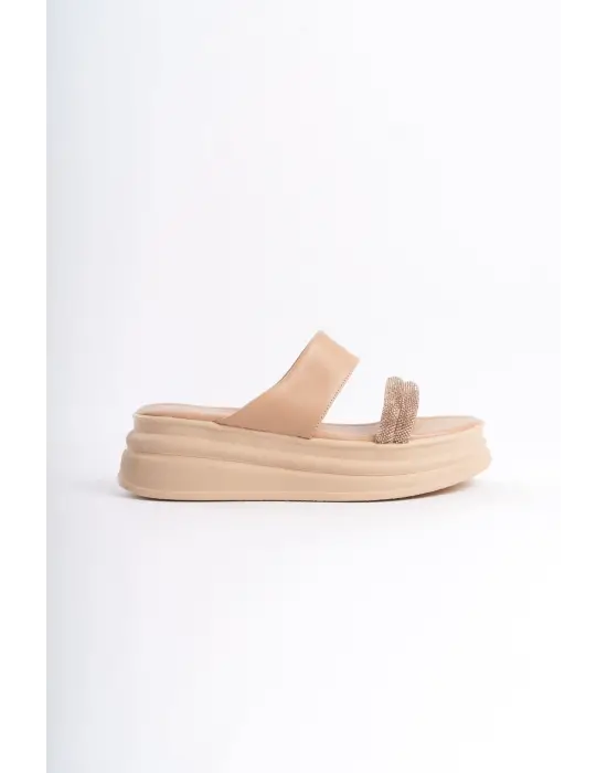 Omarı Rahat ve Şık Tabaan Bayan Terlik