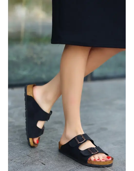 Omarı Yumuşak Nubuk Siyah Terlik