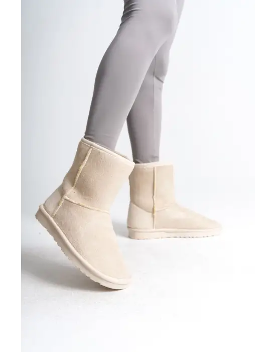 Omarı Krem Süet İçi Kürklü Bayan Bot - Bağcıksız, Düz Taban