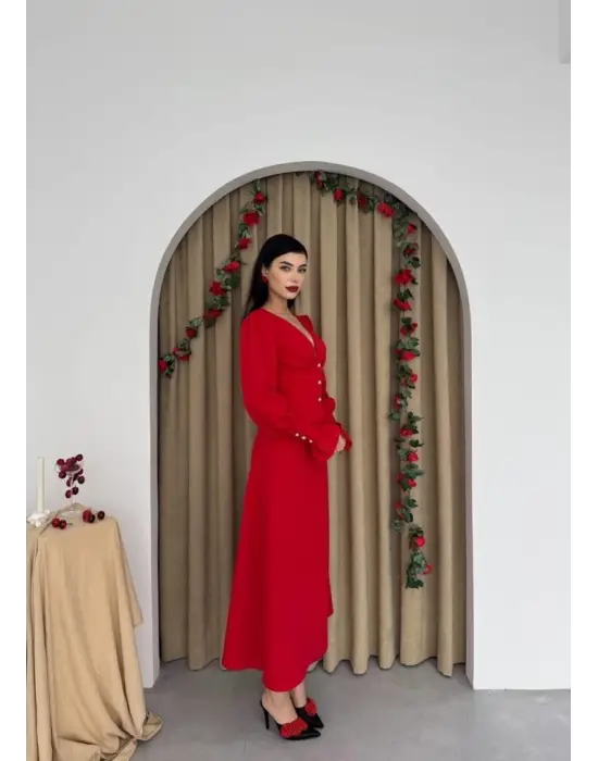 Omarı Zarif Düğme Detaylı Elbise