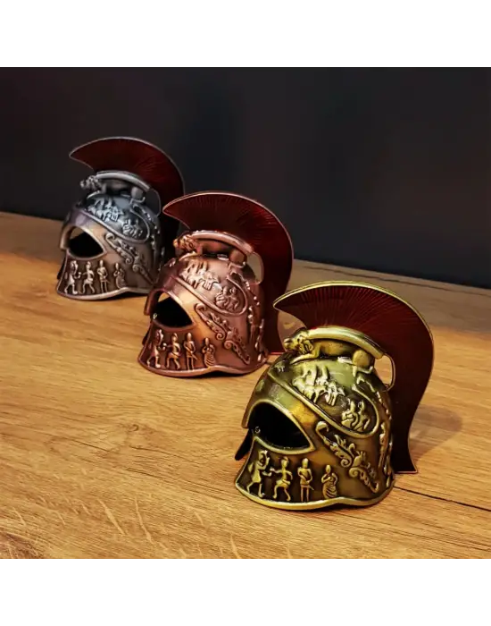 Metal Dekoratif Şövalye Miğferi
