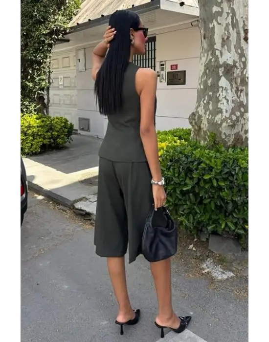 Midi Şortlu Ve Yelekli Viscon Takım 10167