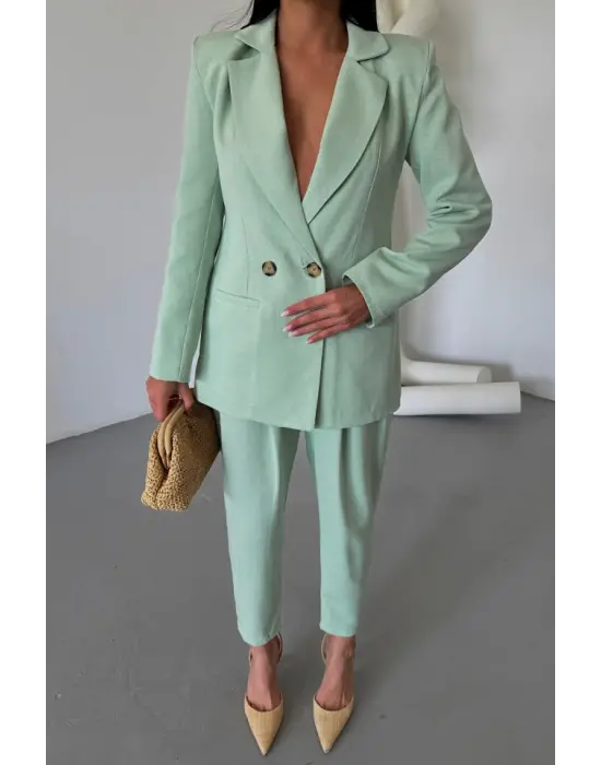 Omarı Mint Keten Takım - Şık ve Rahat Kombin