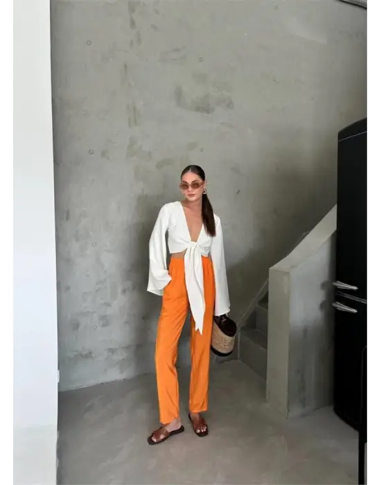 Omarı Yenilikçi Orange Bel Detaylı Pantolon