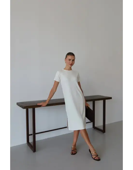 Modal yırtmaçlı elbise beyaz pt