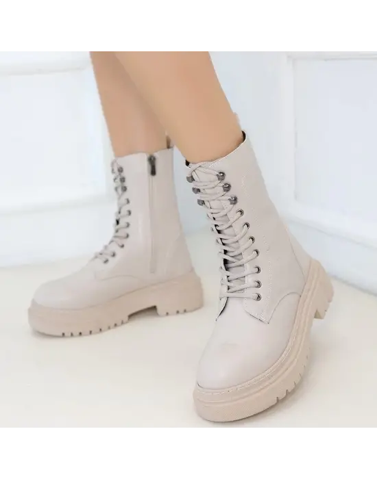 Omarı Rahat ve Şık Bej Bağcıklı Bot