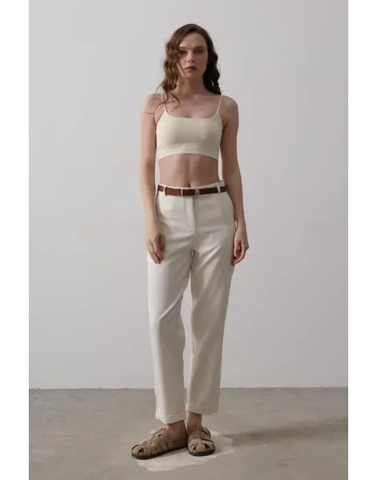 Omarı Yüksek Bel Havuç Pantolon - Ekru