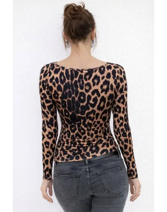 Modern Leopar Desenli Kollu Bluz