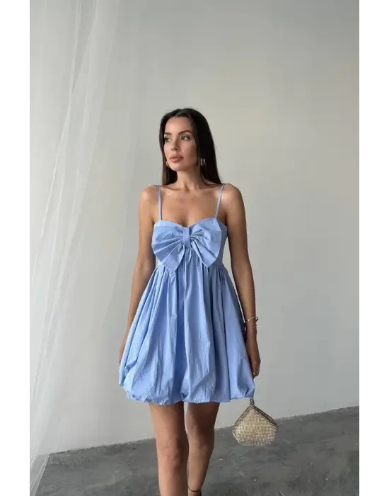 Omarı Mavi Fiyonk Detaylı Askılı Elbise