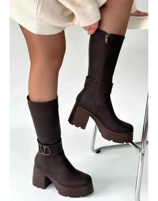 Moki Kahverengi Nubuk Topuklu Çizme