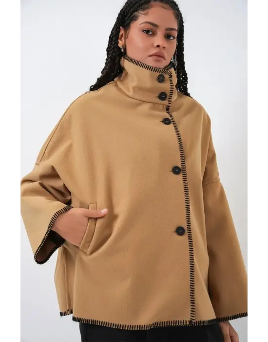 Etkileyici Nakışlı Kaşe Ceket