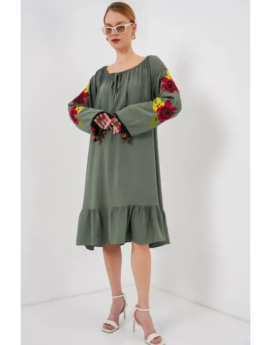 Nakışlı Midi Elbise 2531 - Haki