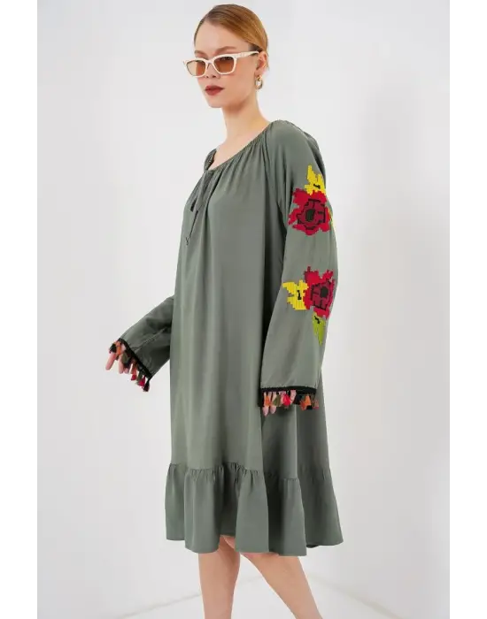 Nakışlı Midi Elbise 2531 - Haki