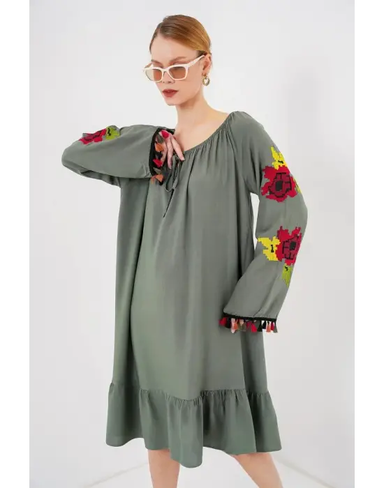 Nakışlı Midi Elbise 2531 - Haki