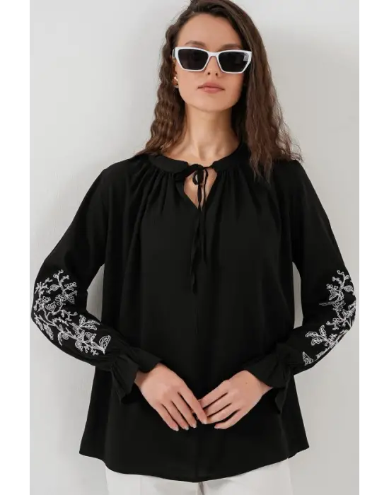 Nakışlı Örme Bluz 941 - Siyah