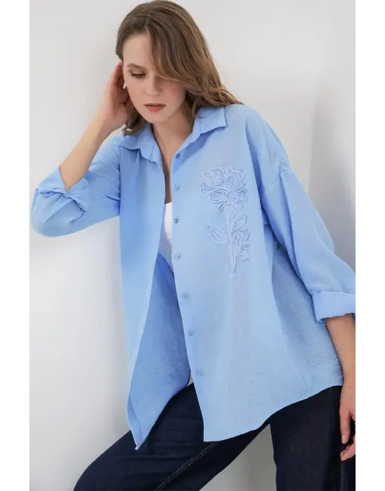 Nakışlı Oversize Gömlek 20338 - Mavi