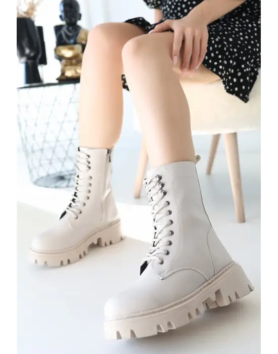 Modern Cilt Bağcıklı Bot