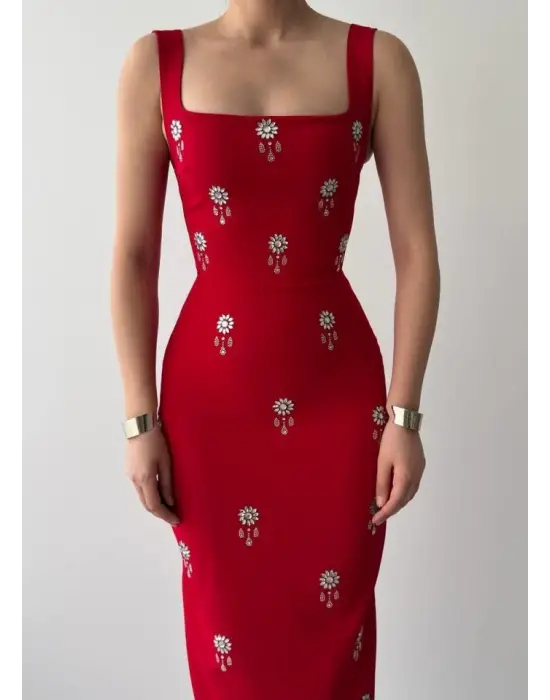 Omarı Doğa İle Uyumlu Taş Desenli Elbise