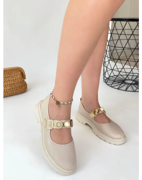 Omarı Sadelik ve Şıklığı Buluşturan Bej Oxford Ayakkabı