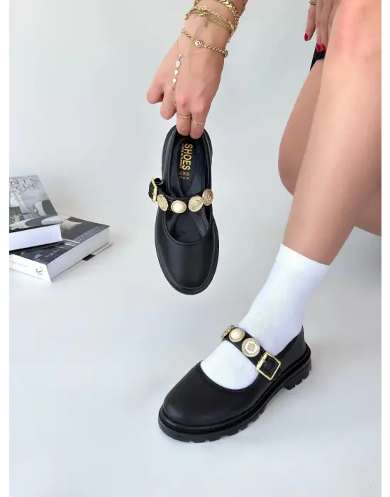 Omarı Şıklığıyla Fark Yaratan Siyah Oxford Ayakkabı