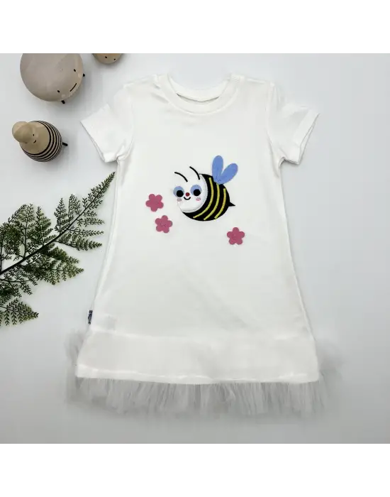 Omarı Arıcık Nakışlı Fırfırlı Beyaz Kız Çocuk Elbisesi