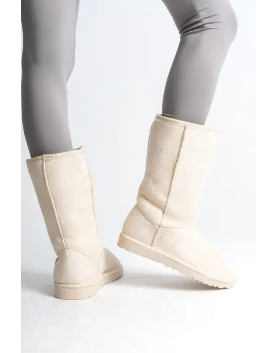 Omarı Düz Tabaan İçi Kürklü Süet Bayan Bot - Krem