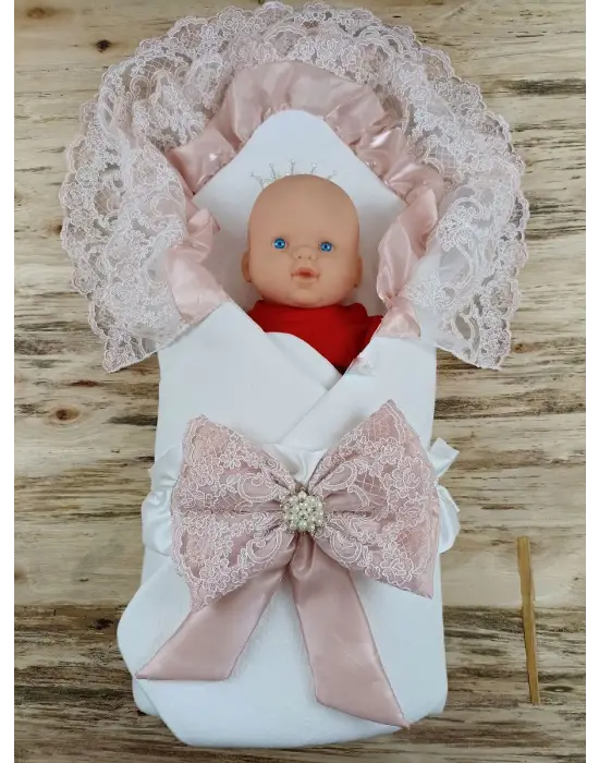 Omarı İnci ve Dantel Detaylı Gül Kurusu Battaniye