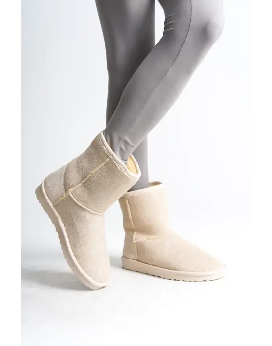 Omarı Krem Süet İçi Kürklü Bayan Bot - Bağcıksız, Düz Taban