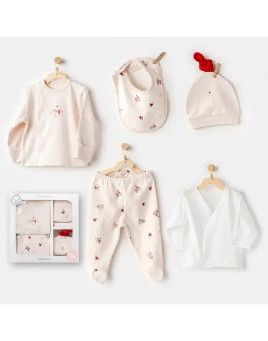 Omarı Modern ve Şık Ekru 5 Parça Penguin Bebek Seti