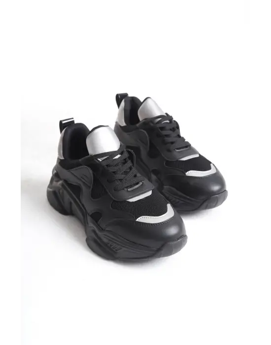 Omarı Rahat Bağcıklı Triko Detaylı Bayan Spor Ayakkabı - Siyah/Gri