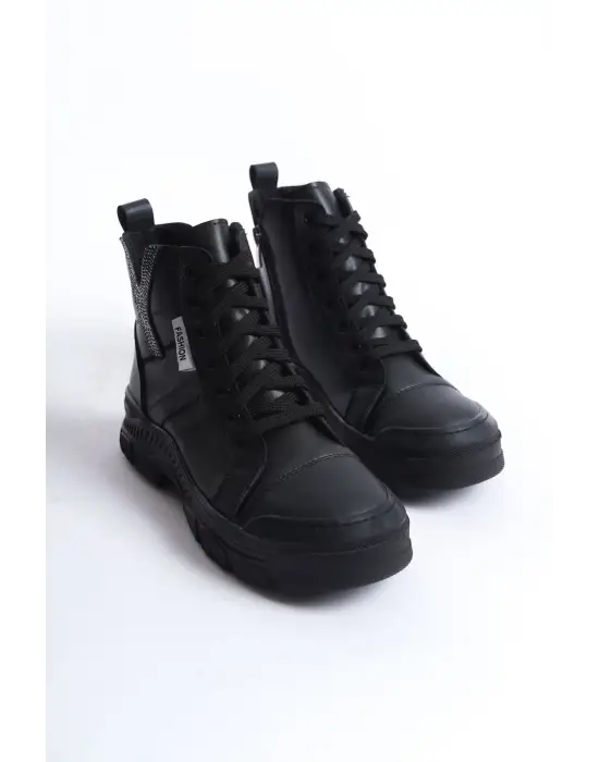 Omarı Rahat Tabanlı Bağcıklı Siyah Bayan Bot - Günlük Şık Modeller