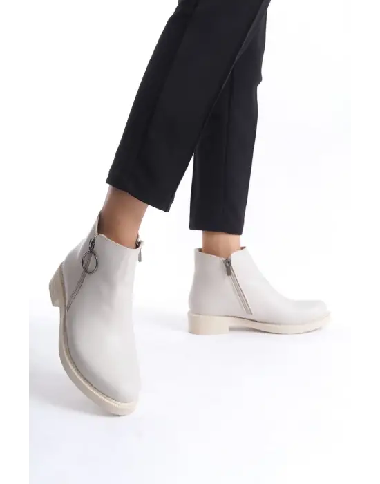 Omarı Rahat Tabanlı Fermuarlı Bayan Bot - Krem