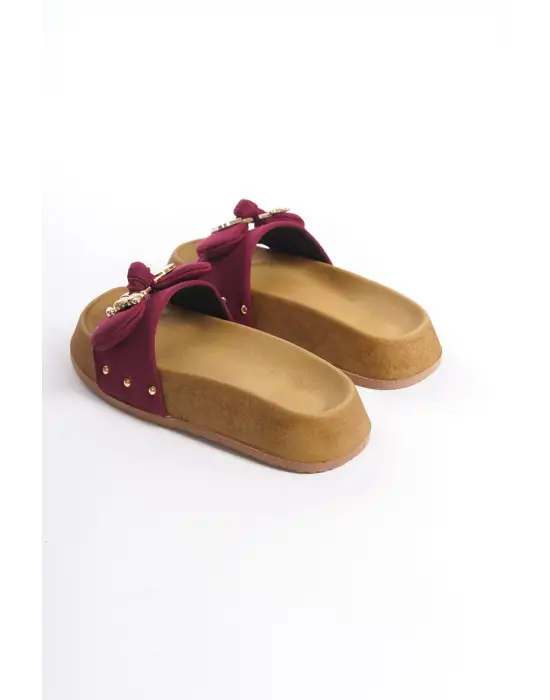 Omarı Rahat ve Şık Tabanlı Bordo Saten Bayan Terlik - Kısa Topuk