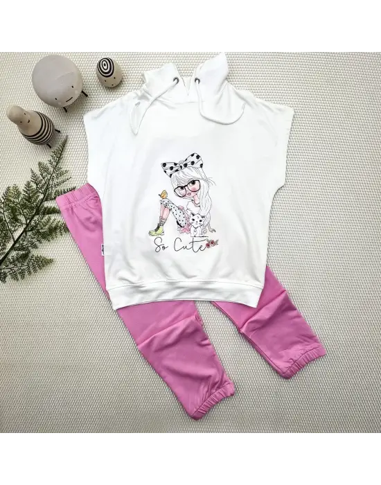 Omarı Sevimli Kapşonlu Kısa Kollu Çocuk Takımı Pembe