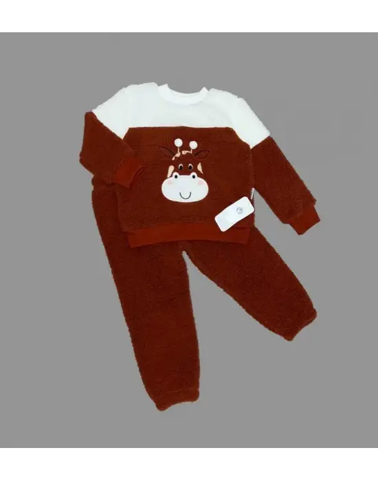 Omarı Sevimli Zürafa Desenli Çocuk Takımı Kahverengi