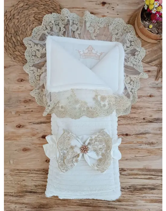 Omarı Yenidoğan Beyaz Wool Yün Trilüks Kundak Bebek Battaniyesi