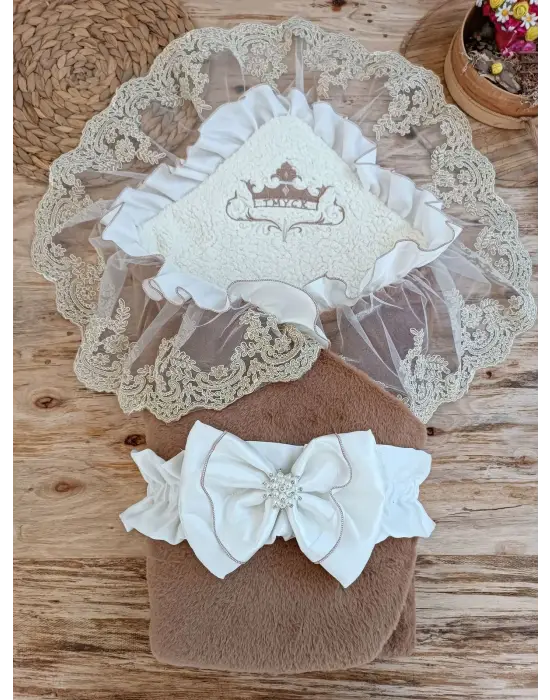 Omarı Yenidoğan Güpürlü Yün Battaniye - Kahverengi