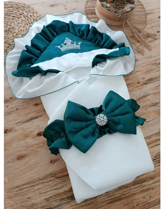 Omarı Yenidoğan Lüks Kelebek Taç Nakışlı Bebek Battaniyesi - Zümrüt Yeşili