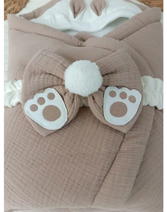 Omarı Yenidoğan Müslin Kumaş Kulaklı Bebek Battaniyesi Yeşil