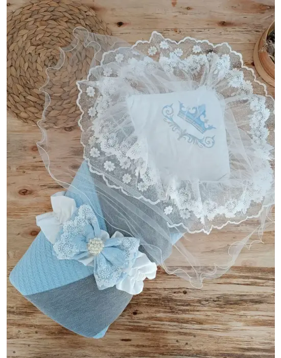 Omarı Yenidoğan Taç Nakışlı Mavi Bebek Battaniyesi