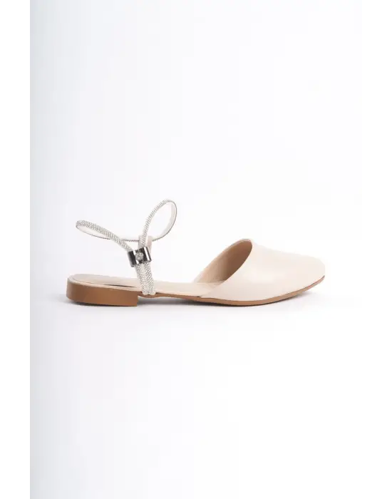 Omarı Yumuşak ve Rahat Beyaz Babet Ayakkabı