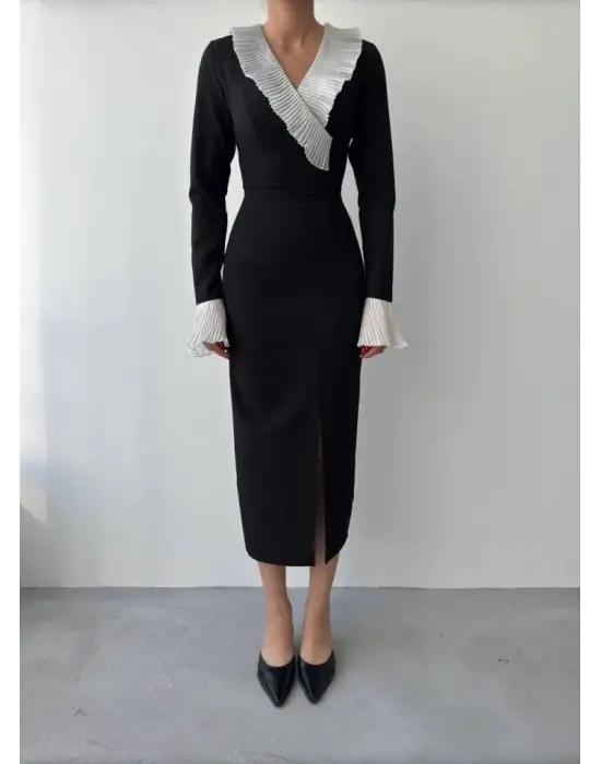 Omarı Zarif Çiçek Desenli Midi Boy Elbise