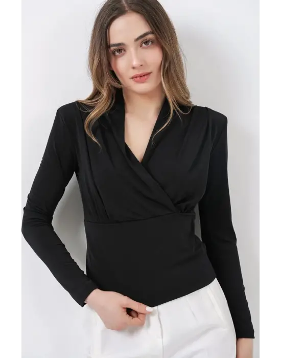 Özgün Vatkalı Kruvaze Yaka Bluz